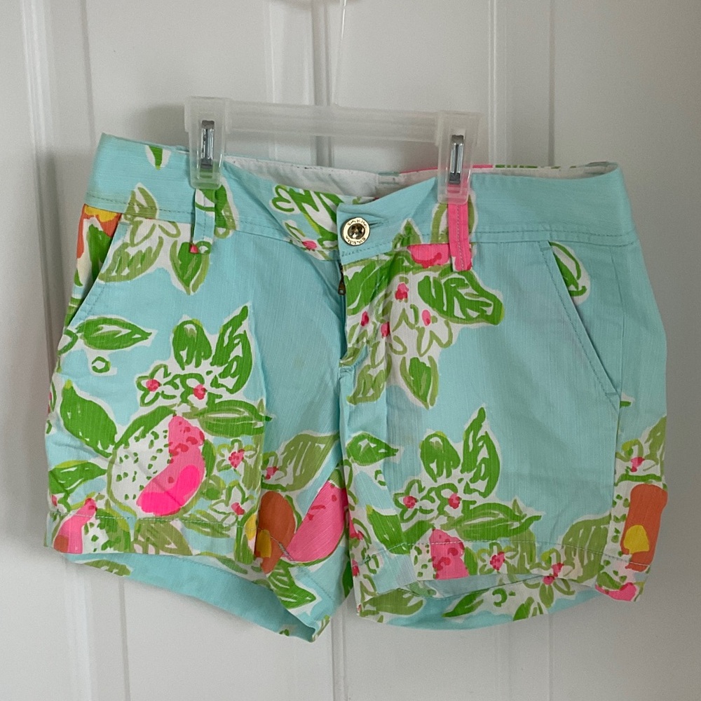 Lilly Pulitzer Women's Aqua and Pink Print Shorts